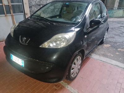 Peugeot 107 1.0 cc BENZINA