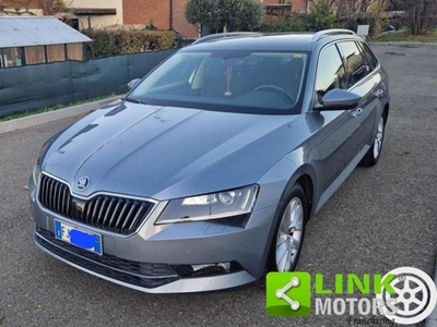 Skoda Superb Station Wagon 2.0 TDI DSG Wagon Ambition usato