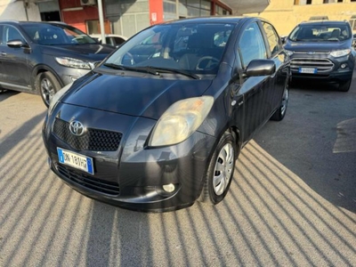 Toyota Yaris 1.D-4D 5 porte M-MT Navi usato