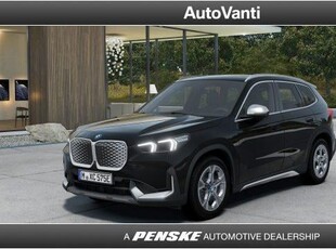 BMW iX1 xDrive 20 Limited Edition Benzina