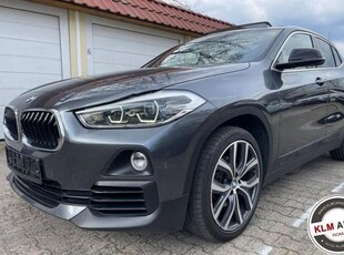 BMW X2 sDrive18i Sport Aut/tetto/Panorama Benzina
