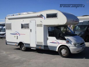 Camper mansardato Challenger 142, 6 posti letto/omologati del 2005