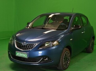 Lancia Ypsilon 1.0 FireFly