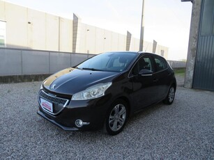 Peugeot 208 1.4 e-HDi 68 CV