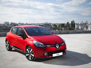 RENAULT CLIO TCe 12V 75 CV 5 porte Moschino Life