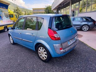 RENAULT SCENIC 1.9 dCi/130CV Dynamique