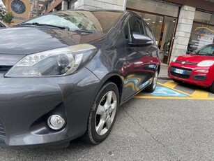 TOYOTA YARIS Lounge 1.5 VVT-i HEV