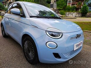 FIAT 500 Icon 3+1 42 kWh NEOPATENTATI