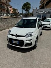 Fiat Panda 0.9 TwinAir Turbo Natural Power Lounge