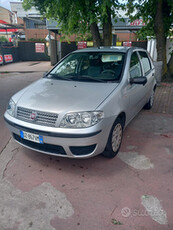 Fiat punto anno 2010 1.2 GPL