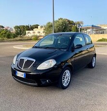 Lancia Ypsilon 1.2 Argento