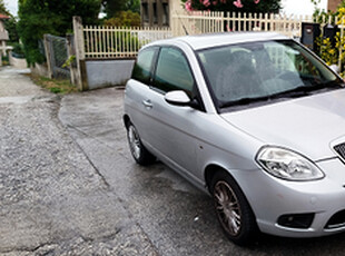 Lancia Ypsilon 1.4 Benzina