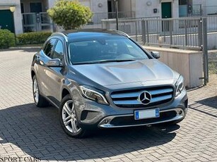 Mercedes-benz GLA 200 d 4MATIC Premium,TETTO,FULL