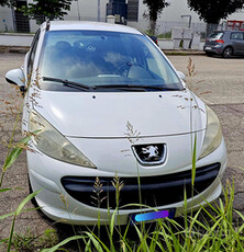 Peugeot 207 1.6