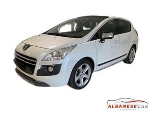 Peugeot 3008 HYbrid4/Tetto panoramico