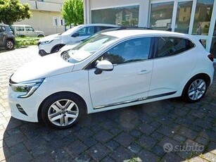 Renault Clio Hybrid E-Tech 140 CV 5 porte Intens