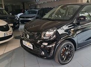 Smart ForFour VERSIONE YOUNGSTAR TOTAL BLACK GPL