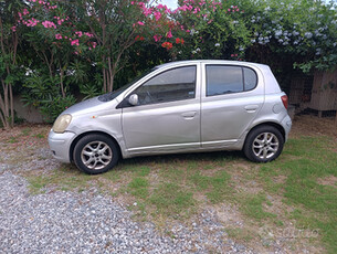 Toyota Yaris anno 2004