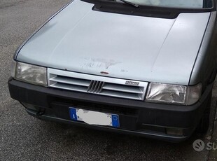 Usato 1990 Fiat Uno 1.4 Benzin 71 CV (400 €)
