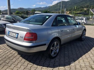 Usato 1999 Audi A4 1.8 Benzin 125 CV (4.900 €)