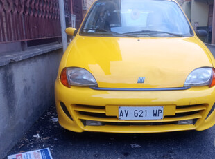 Usato 1999 Fiat 600 Benzin (2.000 €)