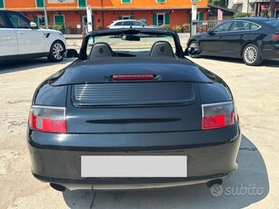 Usato 1999 Porsche 911 3.4 Benzin 300 CV (32.990 €)