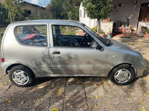 Usato 2002 Fiat Seicento 1.1 Benzin (1.500 €)