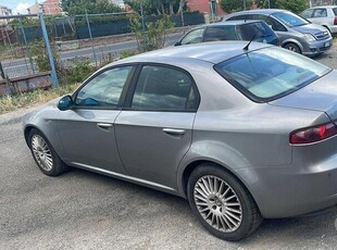 Usato 2006 Alfa Romeo 159 1.9 Diesel 150 CV (1.500 €)