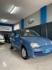 Usato 2007 Fiat 600 1.1 Benzin 54 CV (2.200 €)