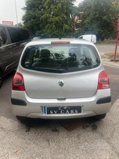 Usato 2007 Renault Twingo Benzin (3.600 €)