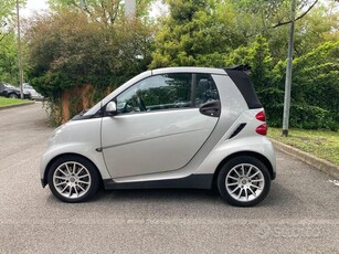 Usato 2007 Smart ForTwo Cabrio Benzin (5.700 €)