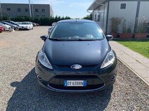 Usato 2009 Ford Fiesta 1.4 LPG_Hybrid 97 CV (4.900 €)