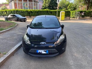 Usato 2010 Ford Fiesta 1.4 LPG_Hybrid 97 CV (2.000 €)