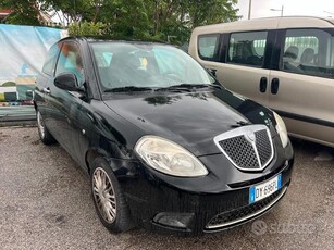 Usato 2010 Lancia Ypsilon 1.4 LPG_Hybrid 77 CV (2.999 €)