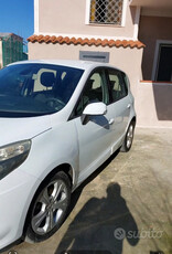 Usato 2010 Renault Scénic III 1.5 Diesel 110 CV (5.000 €)