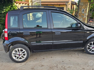 Usato 2011 Fiat Panda 1.2 Benzin 69 CV (5.500 €)
