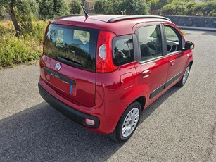 Usato 2012 Fiat Panda 1.2 Benzin 69 CV (7.900 €)