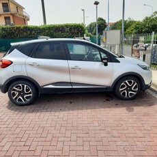 Usato 2015 Renault Captur 1.5 Diesel 110 CV (8.000 €)