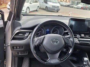 Usato 2016 Toyota C-HR 1.8 El_Benzin 98 CV (13.490 €)