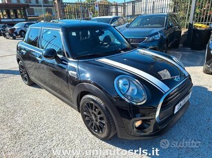 Usato 2017 Mini ONE 1.2 Benzin 102 CV (13.900 €)