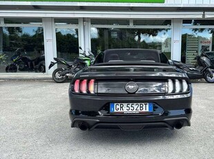 Usato 2019 Ford Mustang 2.3 Benzin 290 CV (39.000 €)