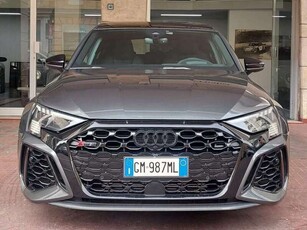 Usato 2022 Audi RS3 2.5 Benzin 400 CV (66.000 €)