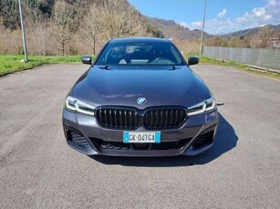 Usato 2022 BMW 520 2.0 El_Hybrid 190 CV (44.500 €)