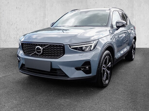 VOLVO Xc40 B4 2wd Plus Dark El.heck Keyless Pdc