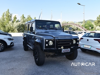 Land Rover Defender 110 2.2 TD4