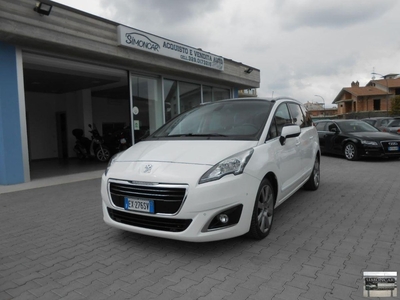 Peugeot 5008 2.0 HDi 150CV