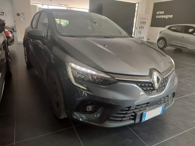 Renault Clio E-Tech 140 CV