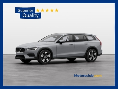 Volvo V60 Cross Country B4