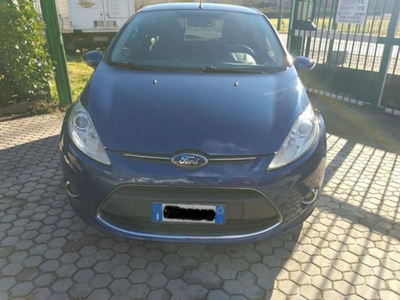 Ford Fiesta 1.4 5 porte Bz.- GPL Titanium usato