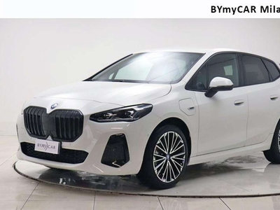 BMW 225e Active Tourer e xDrive 180 kW